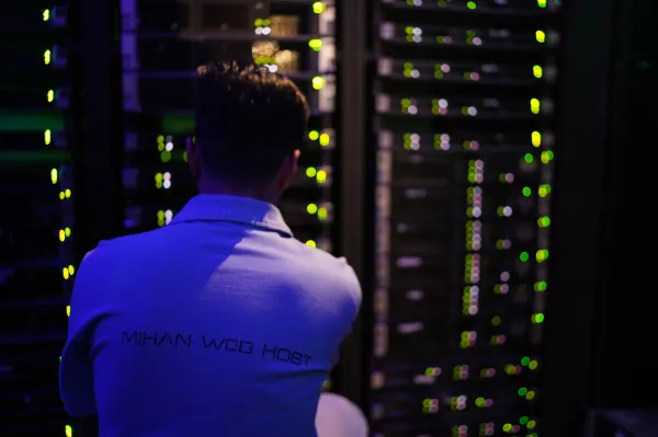 بهترین زیرساخت برای میزبانی سایت پرترافیک